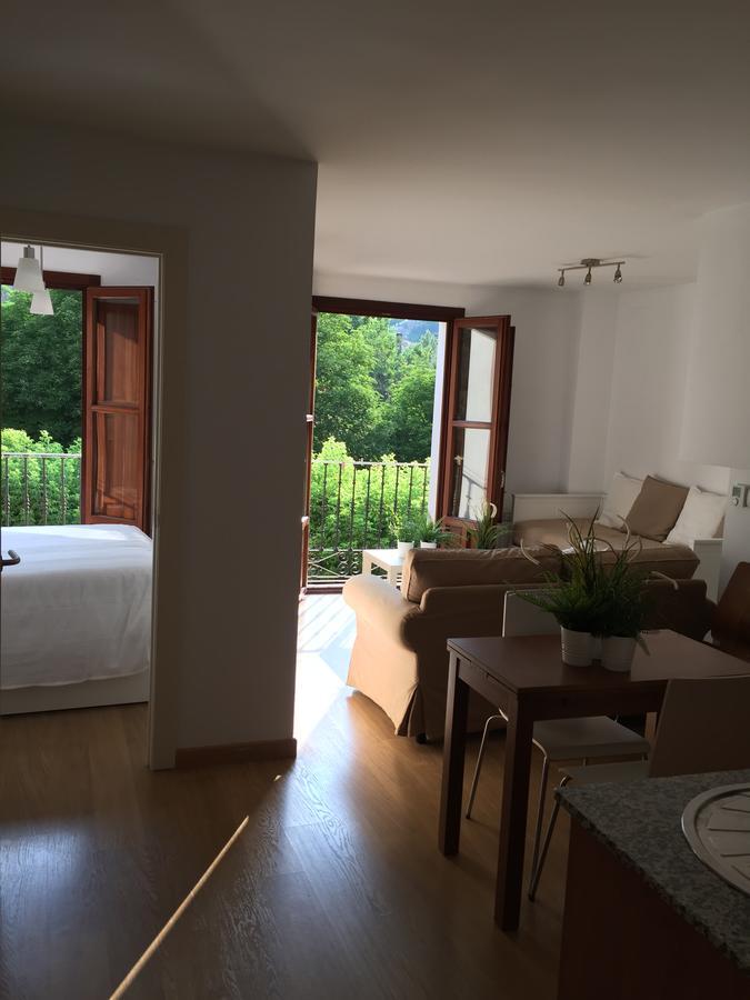 Apartamentos Viejo Continente Куэнка Экстерьер фото