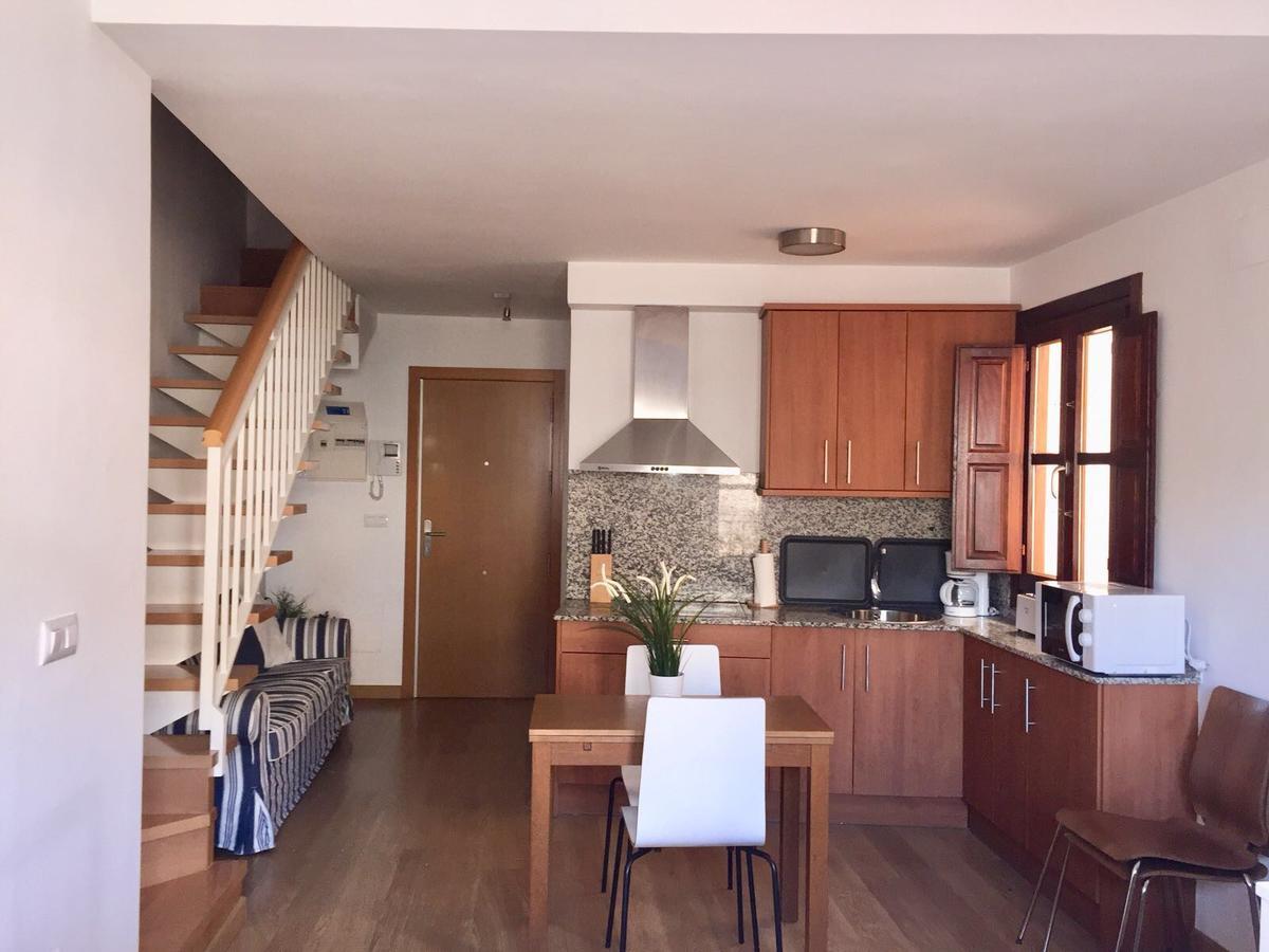 Apartamentos Viejo Continente Куэнка Экстерьер фото