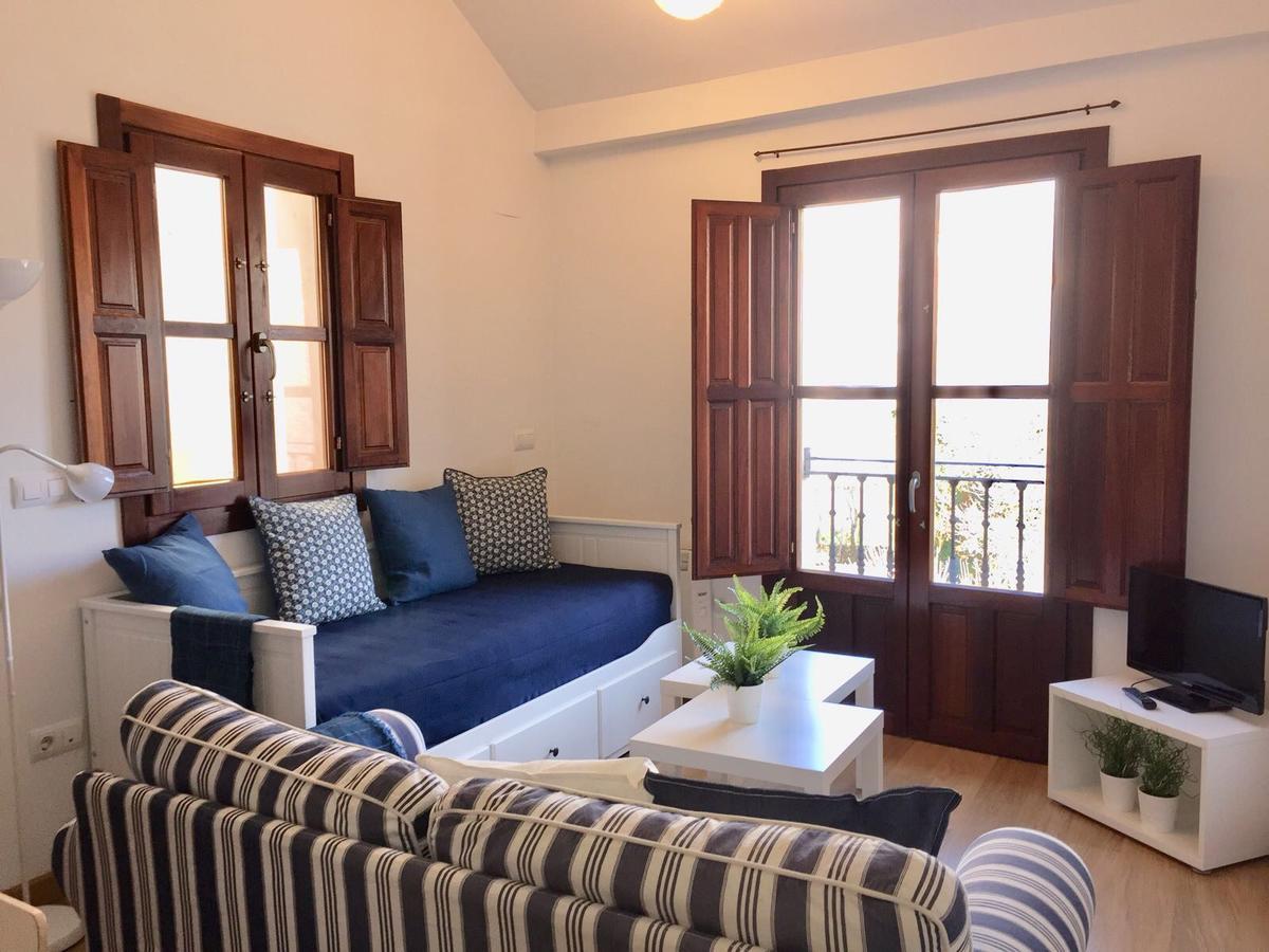 Apartamentos Viejo Continente Куэнка Экстерьер фото