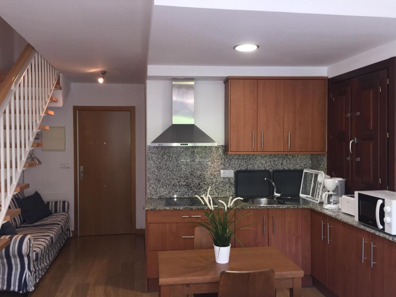 Apartamentos Viejo Continente Куэнка Экстерьер фото