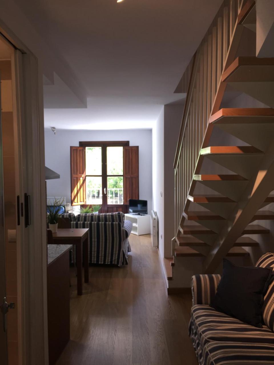 Apartamentos Viejo Continente Куэнка Экстерьер фото